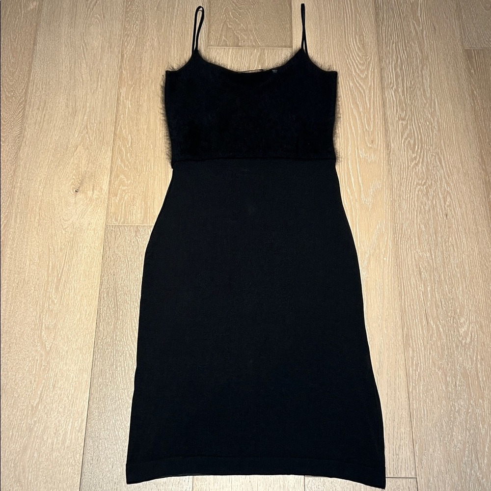 Tahari black fuzzy sweater top midi slip dress size small